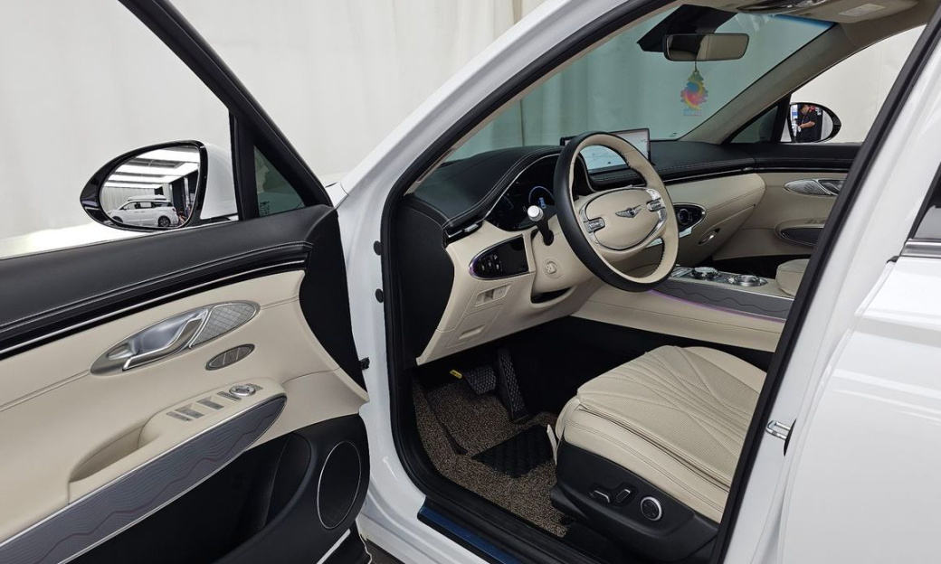 Genesis GV70 2.5T Gasoline AWD, 2024