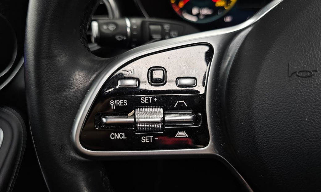 Mercedes-Benz GLC-Class GLC300 4MATIC, 2022