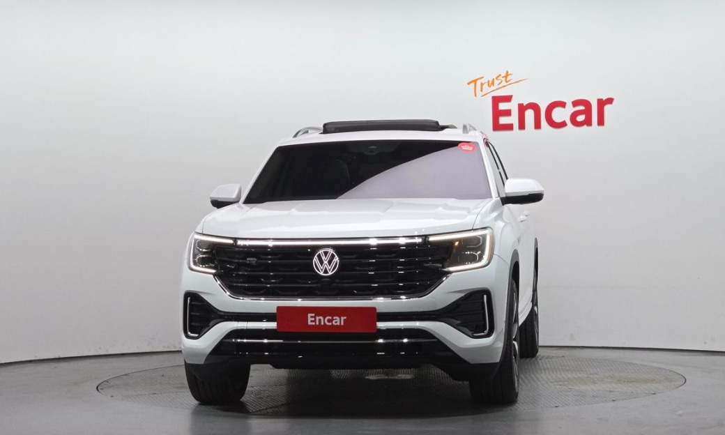 Volkswagen Atlas 2.0 TSI R-LINE 6-Seater, 2025