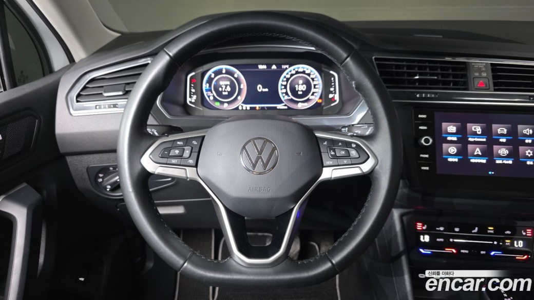 Volkswagen Tiguan 2.0 TDI Premium, 2023