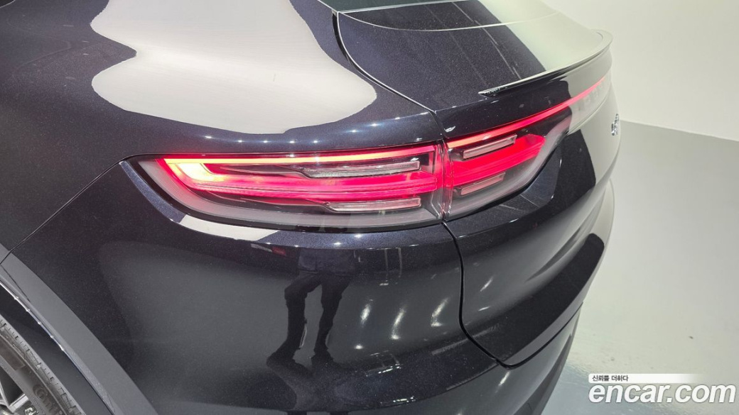 Porsche Cayenne 3.0 Coupe, 2022