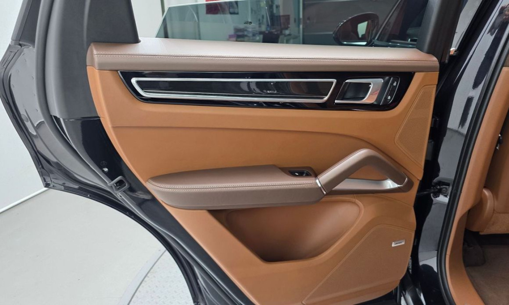 Porsche Cayenne 4.0 Turbo, 2022