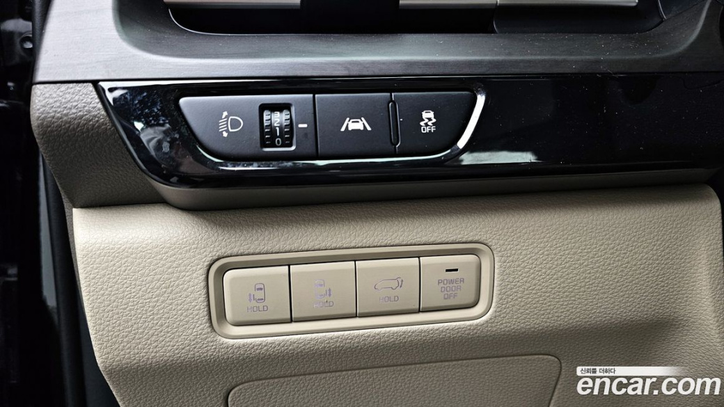 Kia Carnival 9-Seater Noblesse, 2022