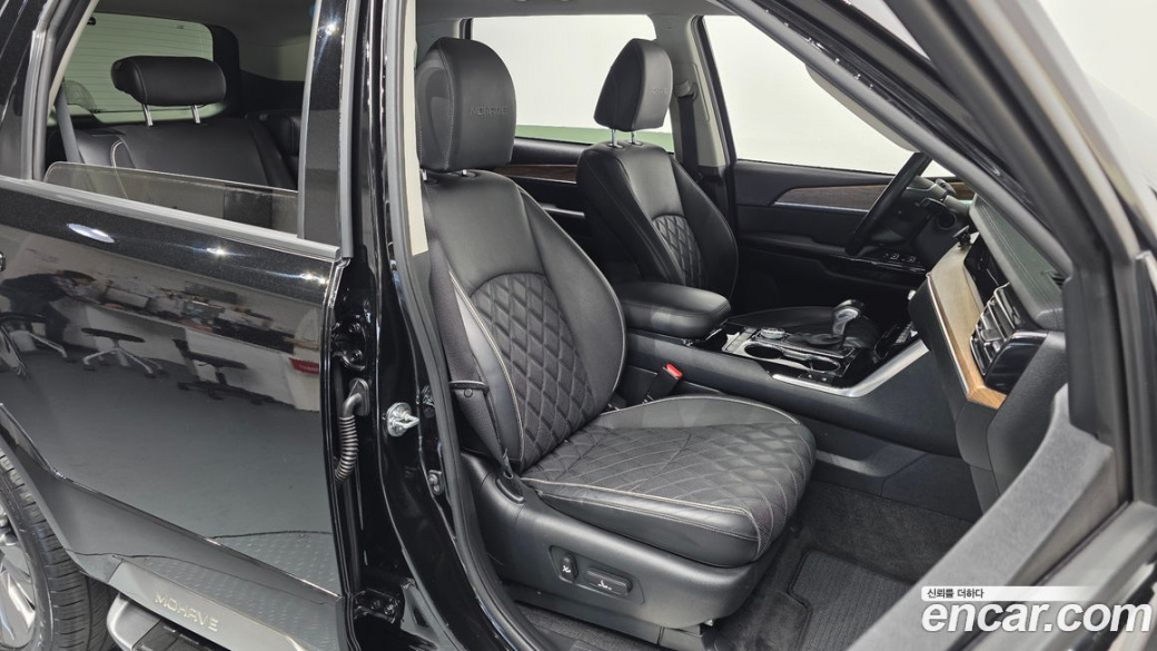 Kia Mohave Diesel 3.0 4WD 5-Seater, 2021