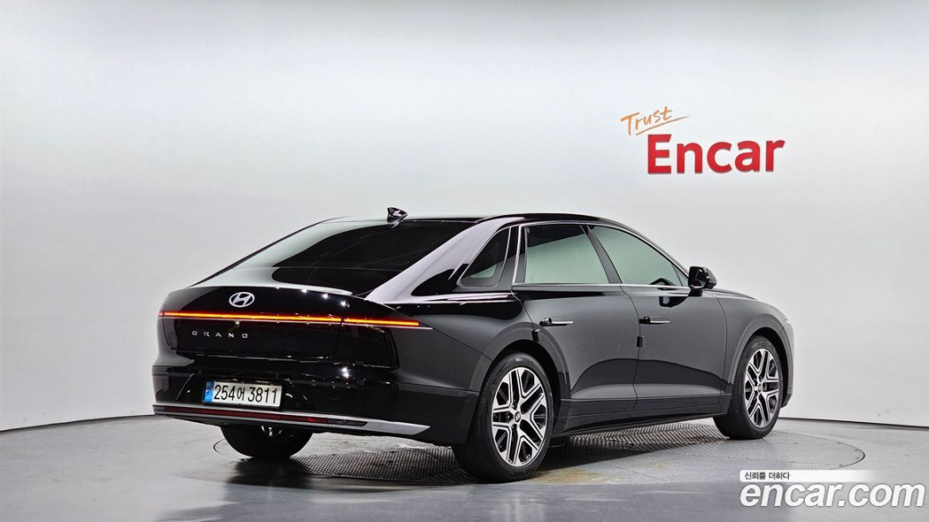 Hyundai Grandeur 2,5 Gasoline 2WD, 2023