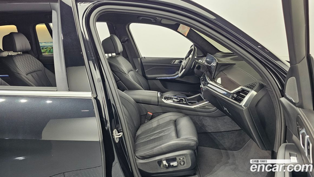 BMW X7 xDrive 40i M Sport 6STR, 2025