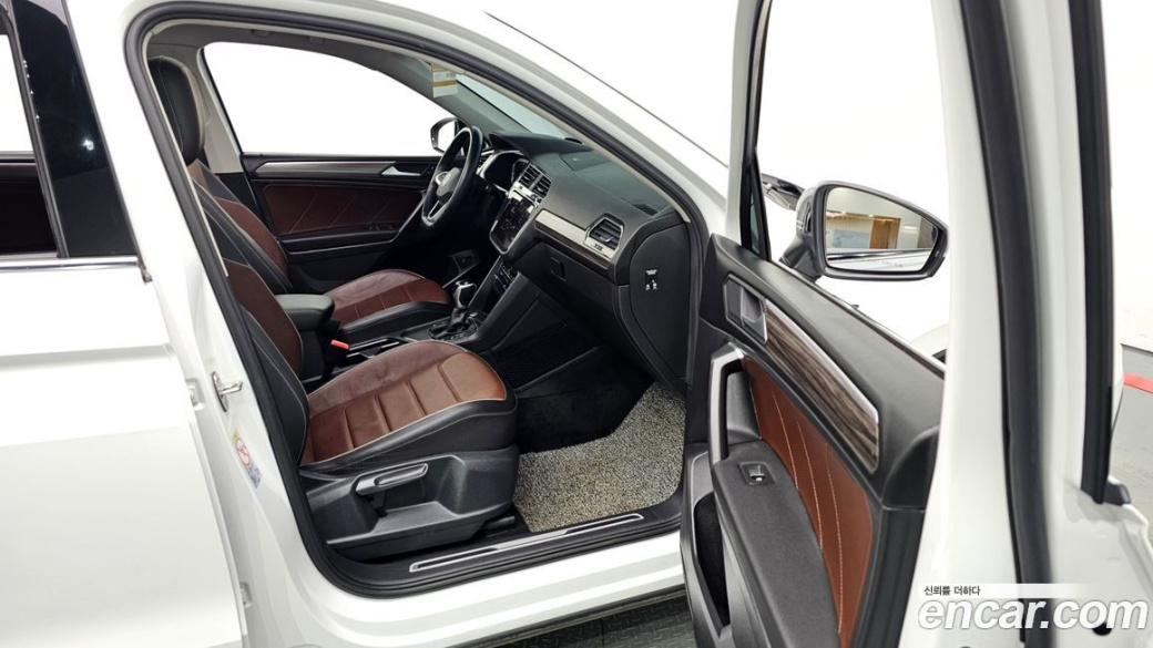 Volkswagen Tiguan 2.0 TSI Prestige, 2023