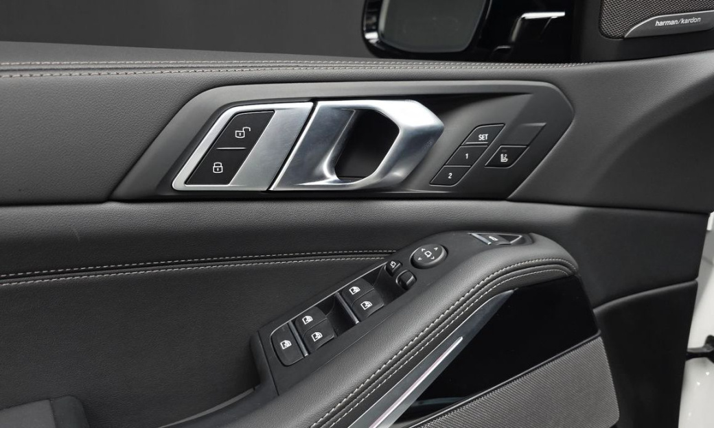 BMW X5 xDrive 40i M Sport, 2025
