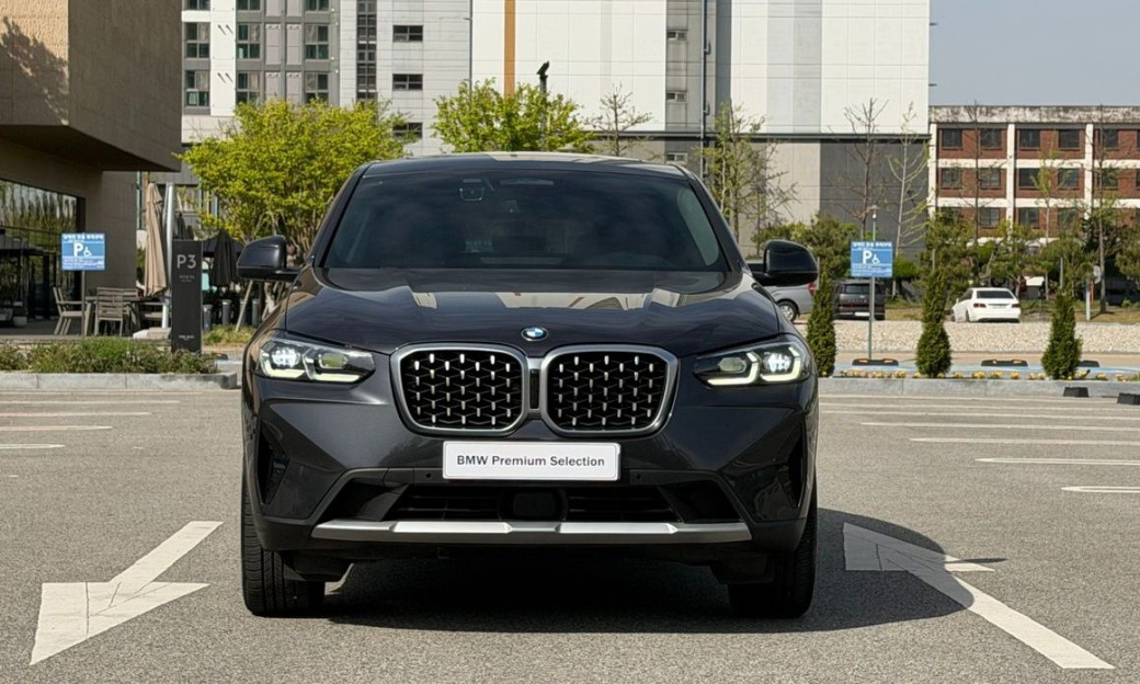 BMW X4 xDrive20i xLine, 2022