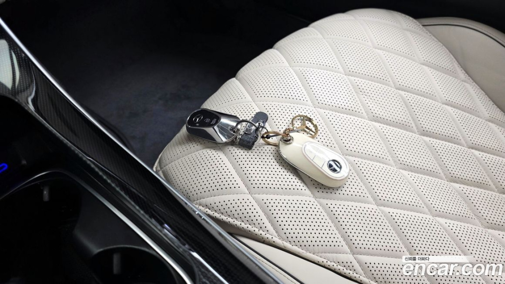 Mercedes-Benz S-Class S500L 4MATIC, 2023