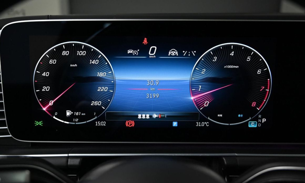 Mercedes-Benz GLS-Class Maybach GLS600 4MATIC, 2025