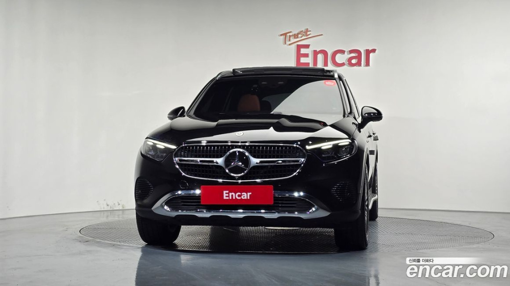 Mercedes-Benz GLC-Class GLC 300 4MATIC Avantgarde, 2025