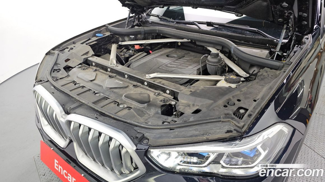 BMW X6 xDrive40i M Sport, 2023