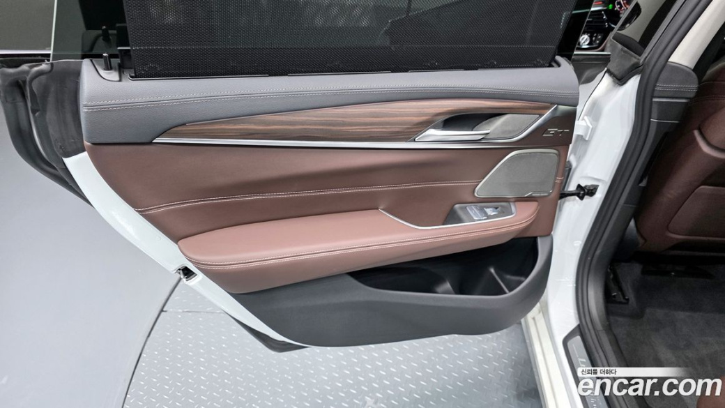 BMW Gran Turismo 630i xDrive Luxury, 2023