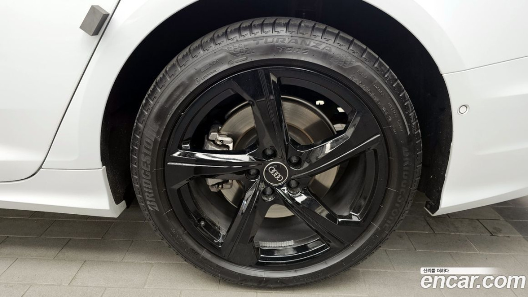 Audi A6 45 TFSI Premium, 2025