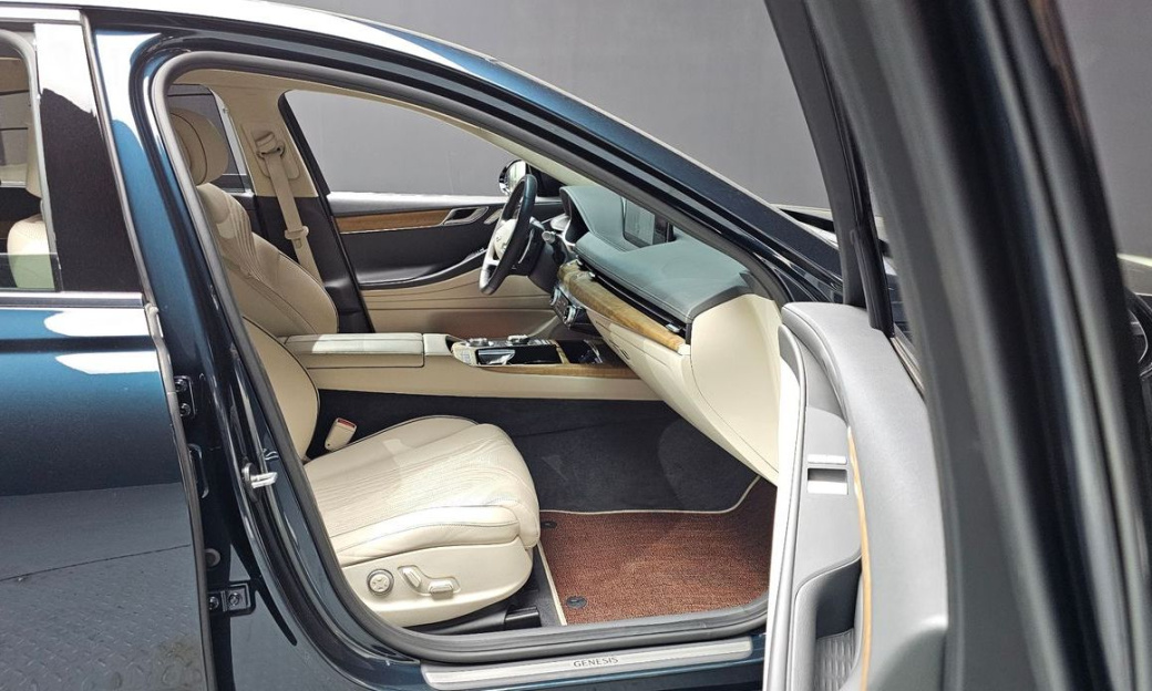 Genesis G80 Gasoline 2.5 Turbo AWD, 2023