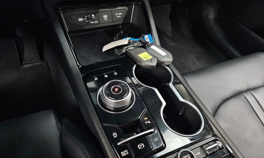 Kia K5 2.0, 2024