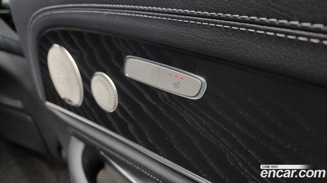 Mercedes-Benz E-Class E220d 4MATIC AMG Line, 2022