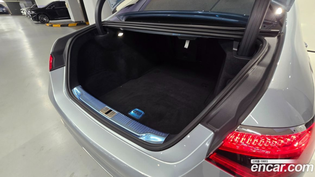 Mercedes-Benz S-Class S580L 4MATIC, 2025