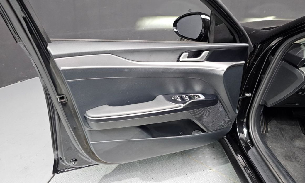 Kia K5 2.0, 2024