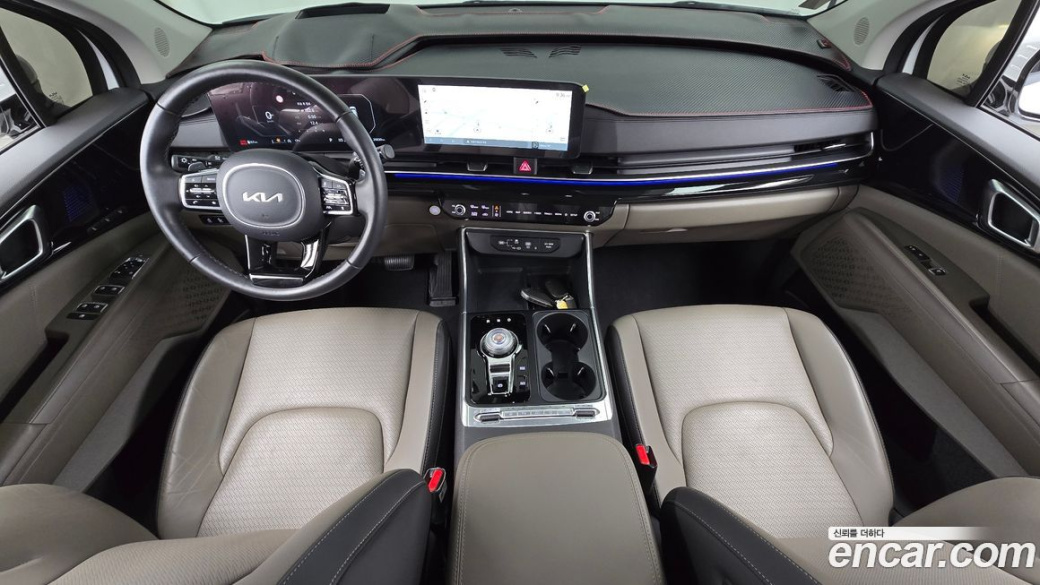 Kia Carnival 7-Seater Signature, 2024