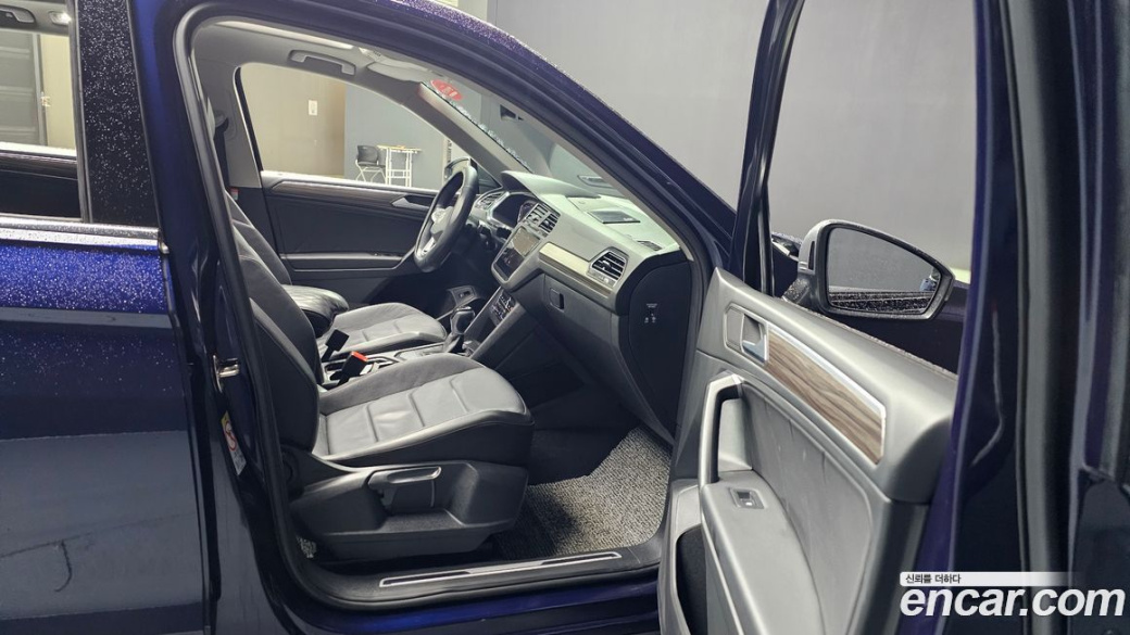 Volkswagen Tiguan 2.0 TSI Prestige, 2023