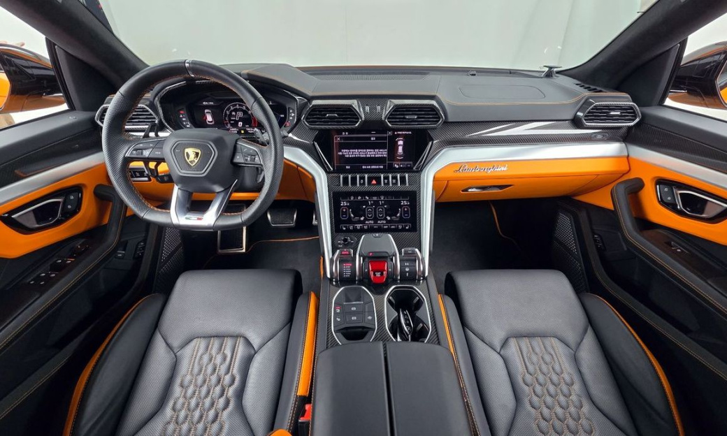 Lamborghini Urus 4.0 V8 S, 2024