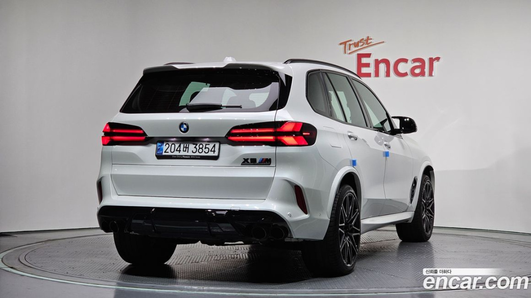 BMW X5M 4.4 Competition, 2024
