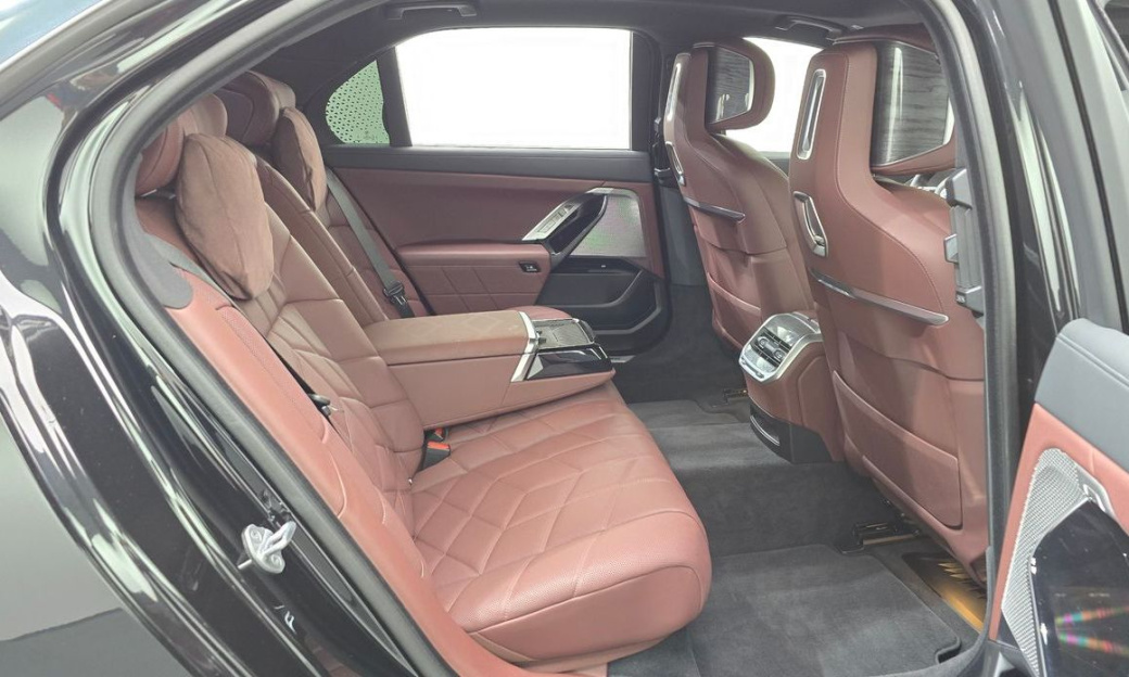 BMW 7-Series 740i xDrive M Sport Limited, 2024