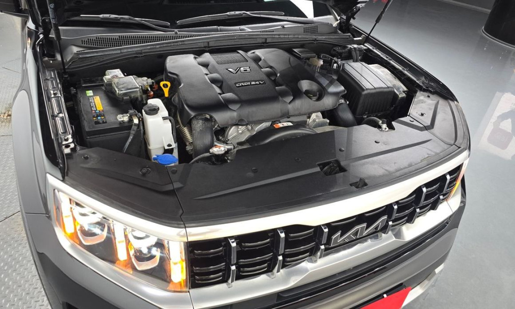 Kia Mohave Diesel 3.0 4WD 6-Seater, 2023