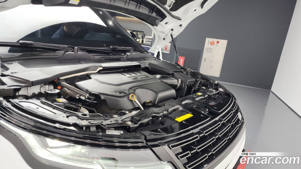 Land Rover Range Rover Evoque P250 Dynamic SE, 2024