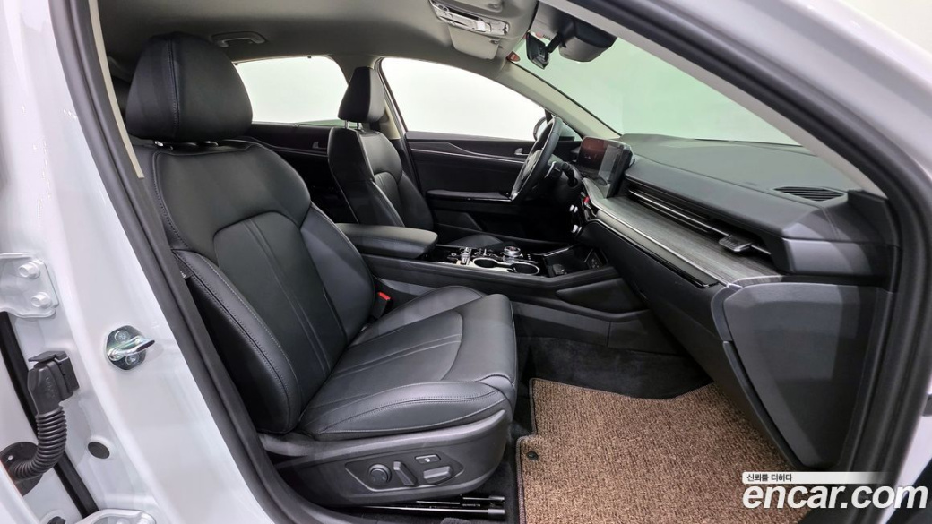 Kia K5 1.6 Turbo, 2025