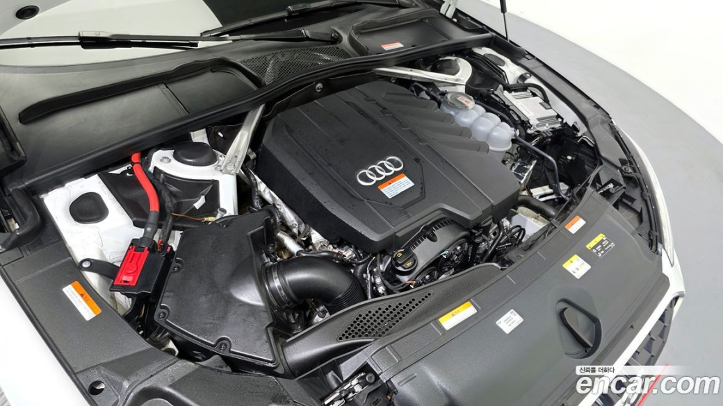 Audi A4 40 TFSI Premium, 2023