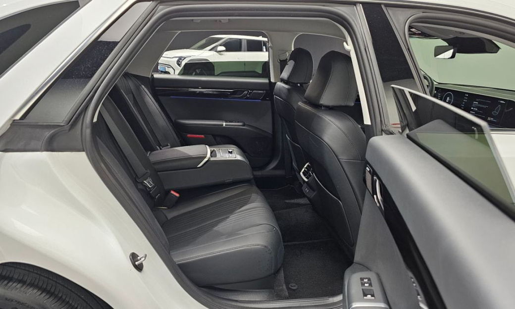 Hyundai Grandeur 2,5 Gasoline 2WD, 2023