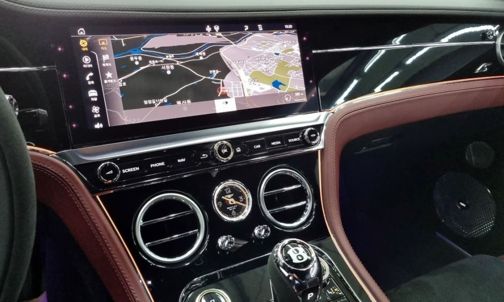 Bentley Continental 4.0 GTS, 2024