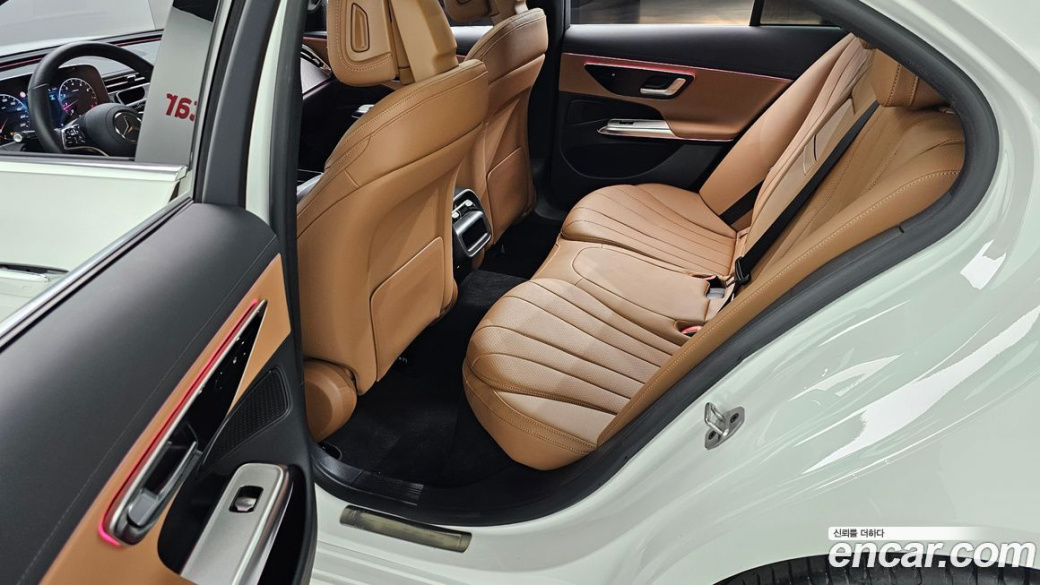 Mercedes-Benz E-Class E200 Avantgarde, 2025