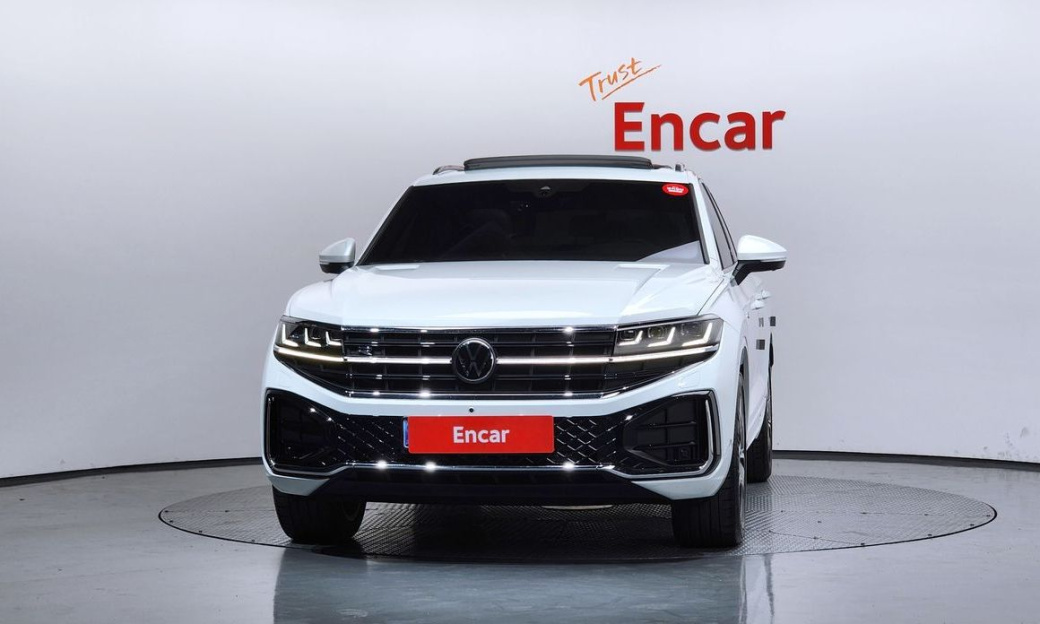 Volkswagen Touareg 3.0 TDI R-Line, 2025