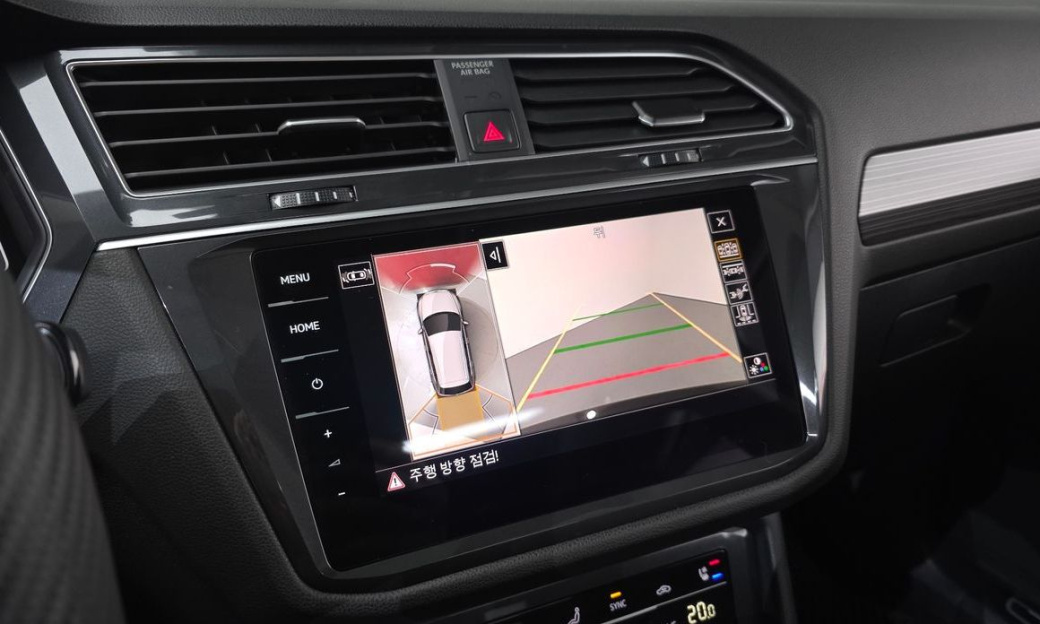 Volkswagen Tiguan 2.0 TSI Prestige, 2024