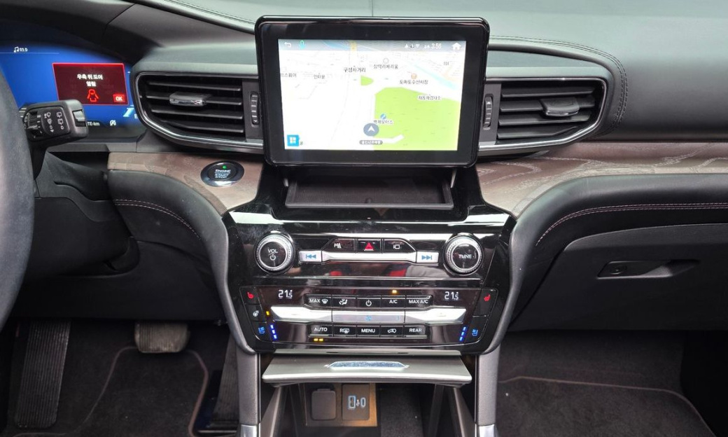 Ford Explorer 3.0 Platinum 4WD, 2021
