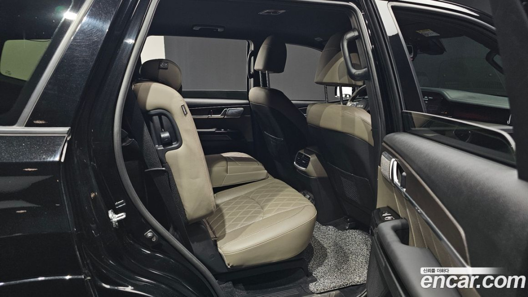 Kia Mohave Diesel 3.0 4WD 5-Seater, 2022