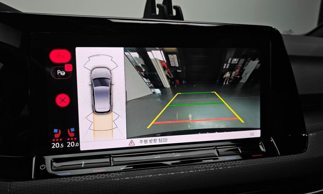 Volkswagen Golf 2.0 GTI, 2024