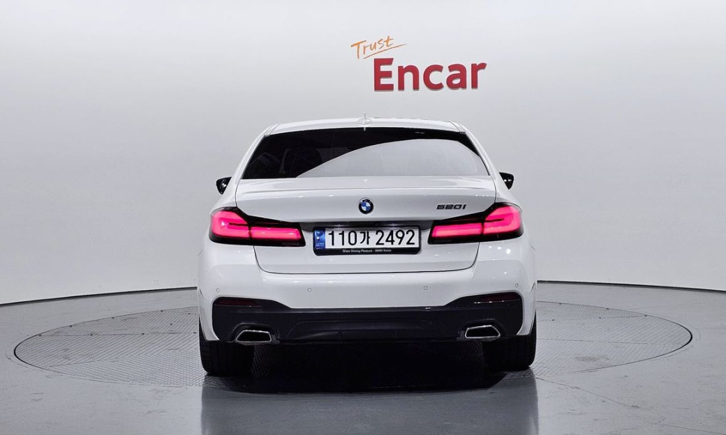 BMW 5-Series 520i M Sport, 2023