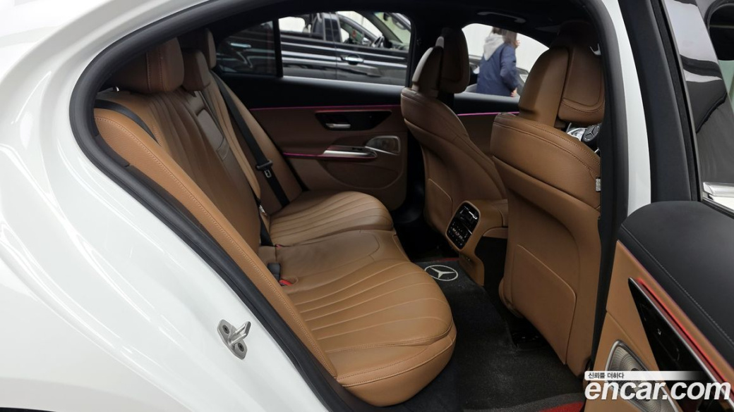 Mercedes-Benz E-Class E450 4MATIC Exclusive, 2024
