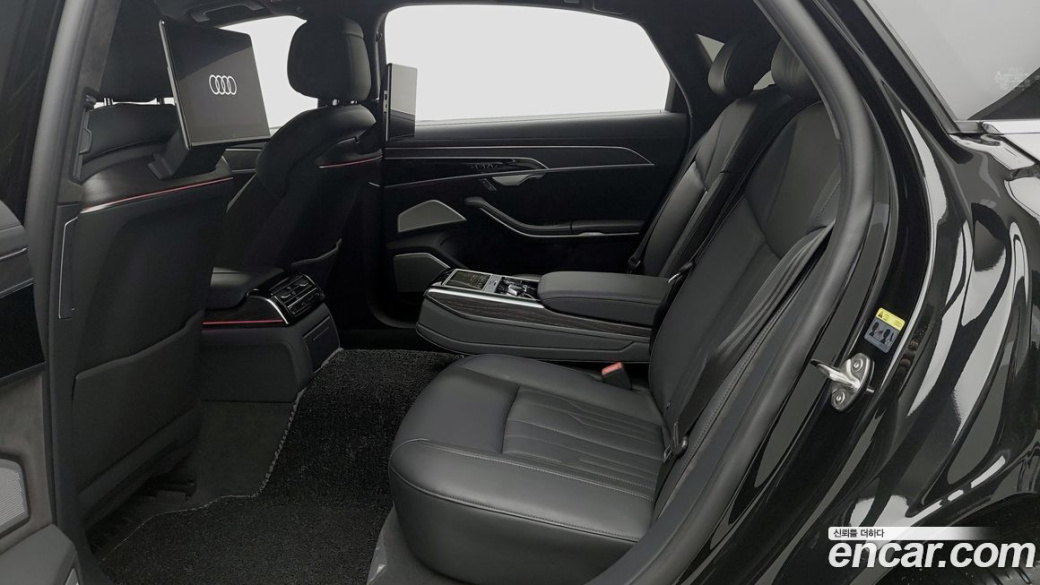 Audi A8 60 TFSI Quattro LWB, 2021