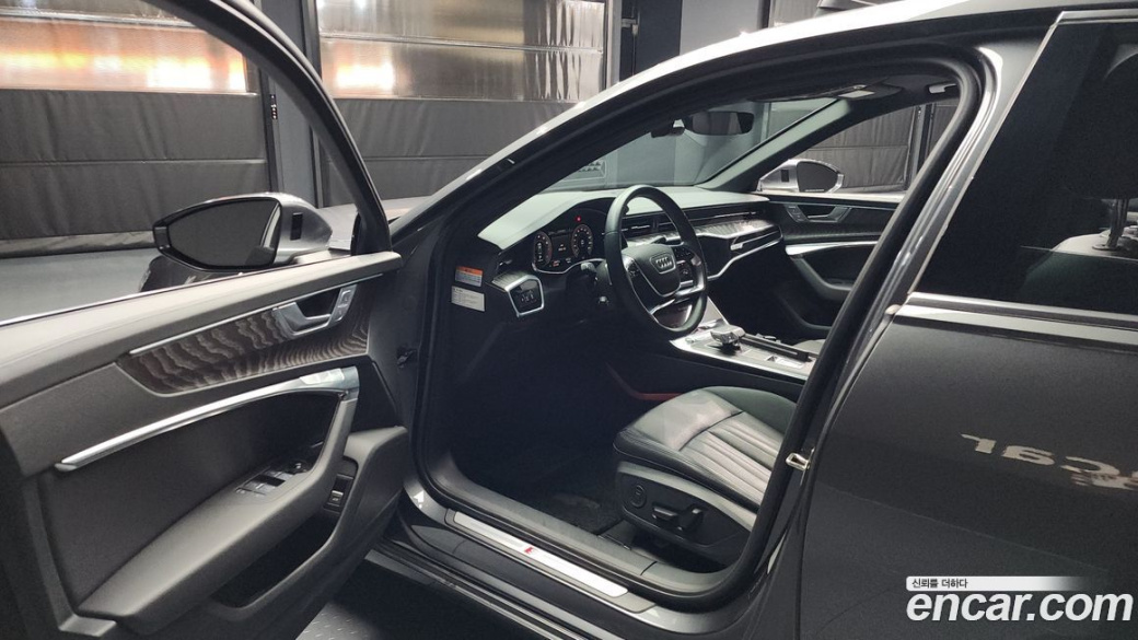 Audi A6 45 TFSI Quattro Premium, 2023