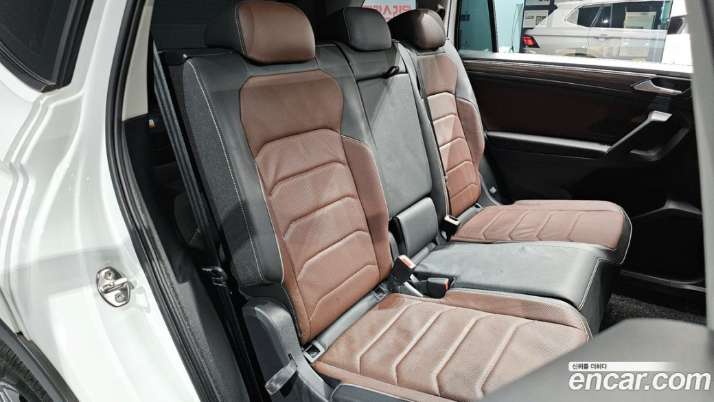 Volkswagen Tiguan 2.0 TSI Prestige, 2023
