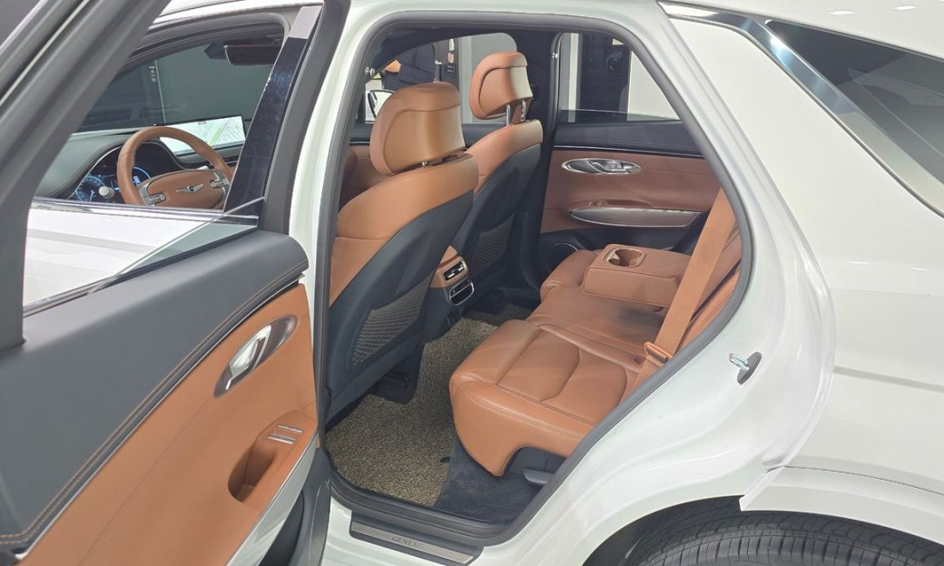Genesis GV70 2.5T Gasoline 2WD, 2024