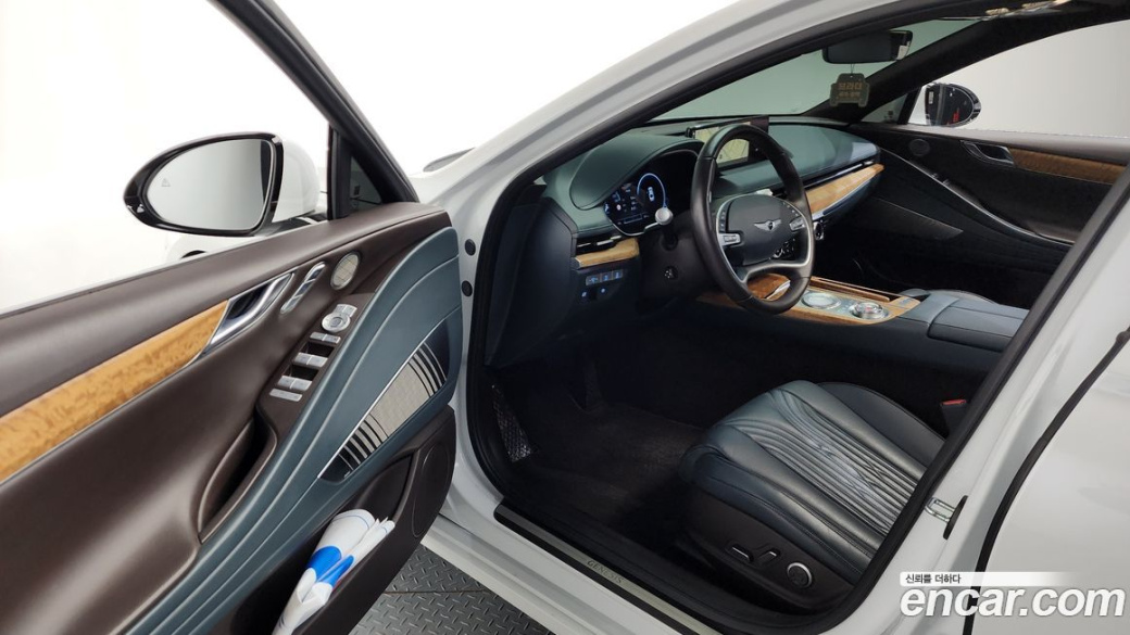Genesis G80 Gasoline 2.5 Turbo AWD, 2022