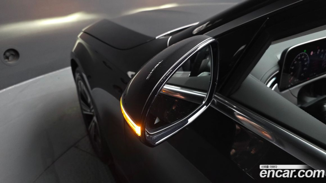 Mercedes-Benz E-Class E200 Avantgarde, 2025
