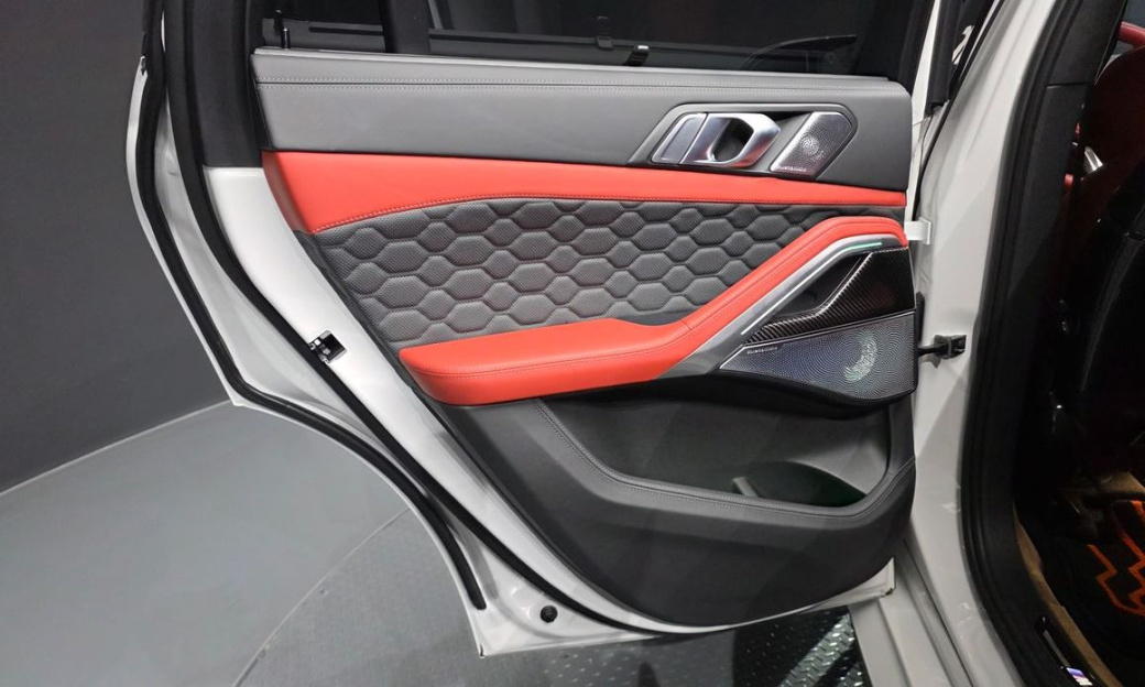 BMW X6M 4.4 Competition, 2024